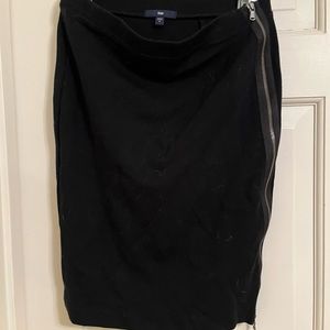 Gap black mini skirt